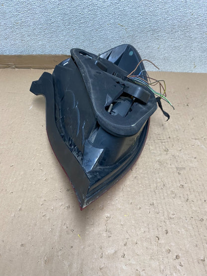 2002 to 2004 Mercedes C-Class Coupe Left Driver LH Side Tail Light U8604 DW6