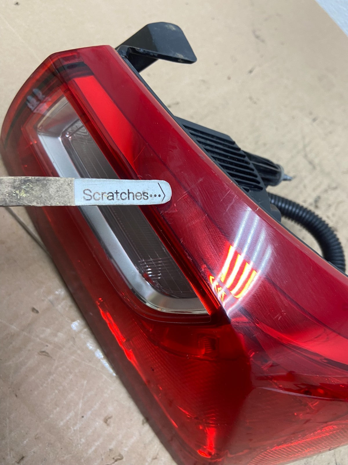 2016 - 2020 Chevrolet Malibu Right Passenger RH Side Tail Light AE6447 DG3