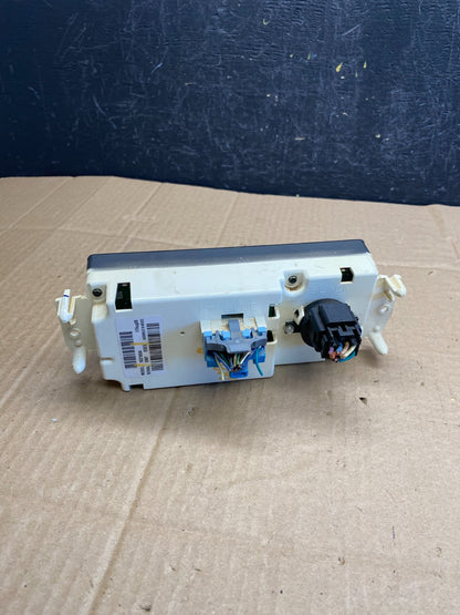 2003-2006 GMC Chevrolet Envoy Trailblazer Climate Control A/C Panel AC9343 DG3
