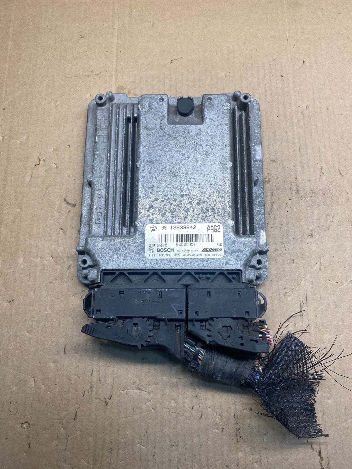 2010 2011 GMC Acadia Traverse Engine Control Module ECM ECU 12633842 AE7738 DW0