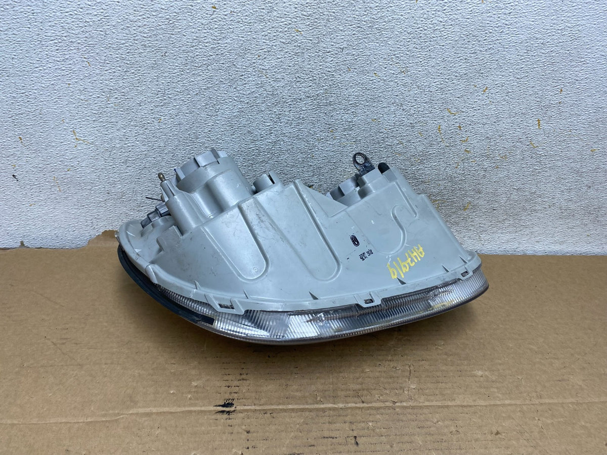 2002 to 2005 Hyundai Sonata Left Driver LH Side Headlight Halogen AH7919 DW5