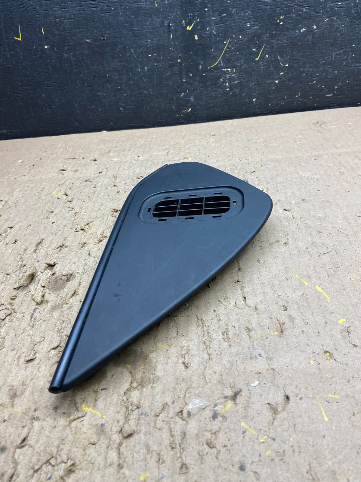 2014-2017 Maserati Ghibli Dashboard Left Driver Side End Cap Trim Cover T8682 DG1