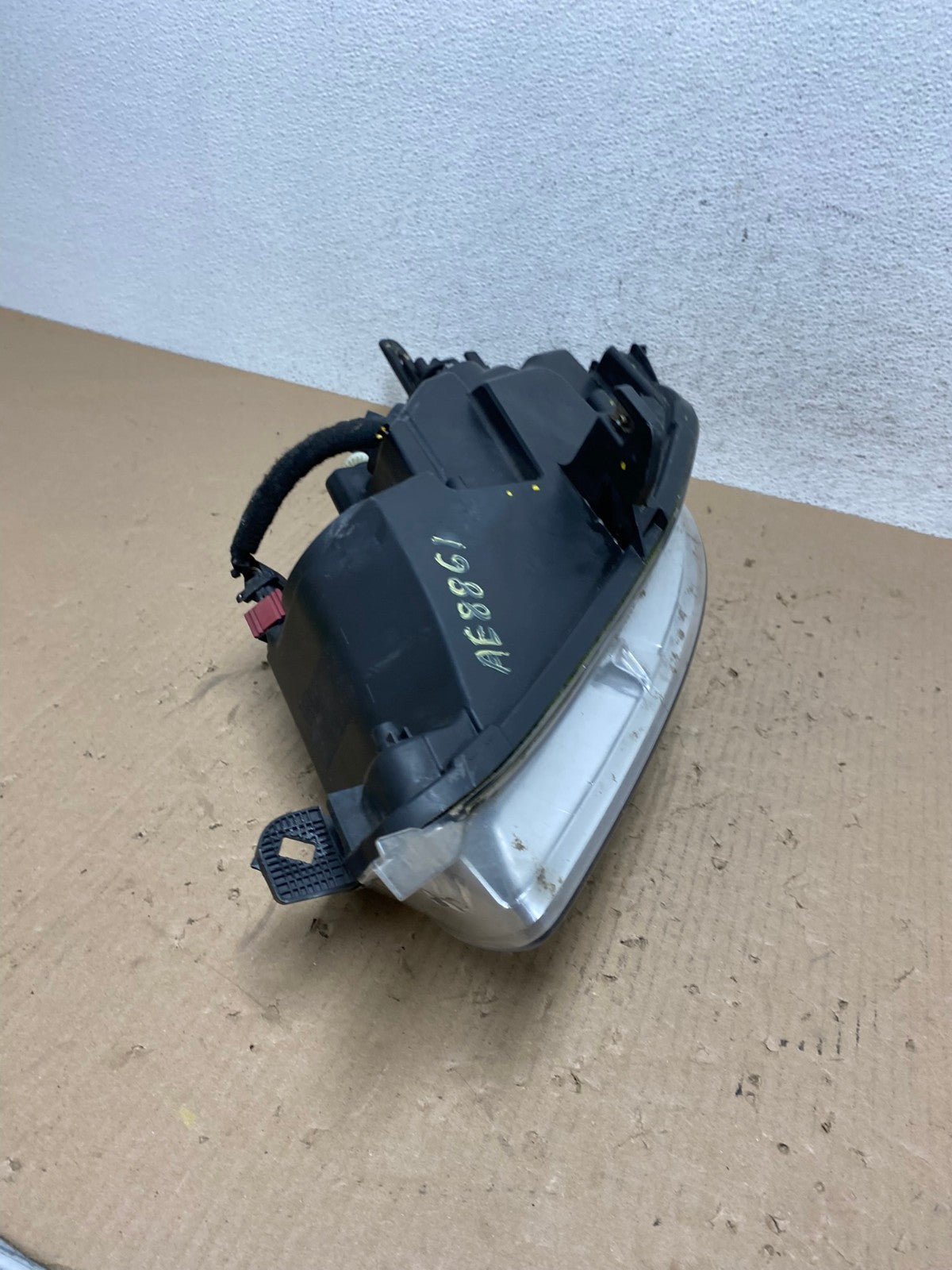 2011 2012 2013 Buick Regal Right Passenger RH Side Headlight AE8861 LK9