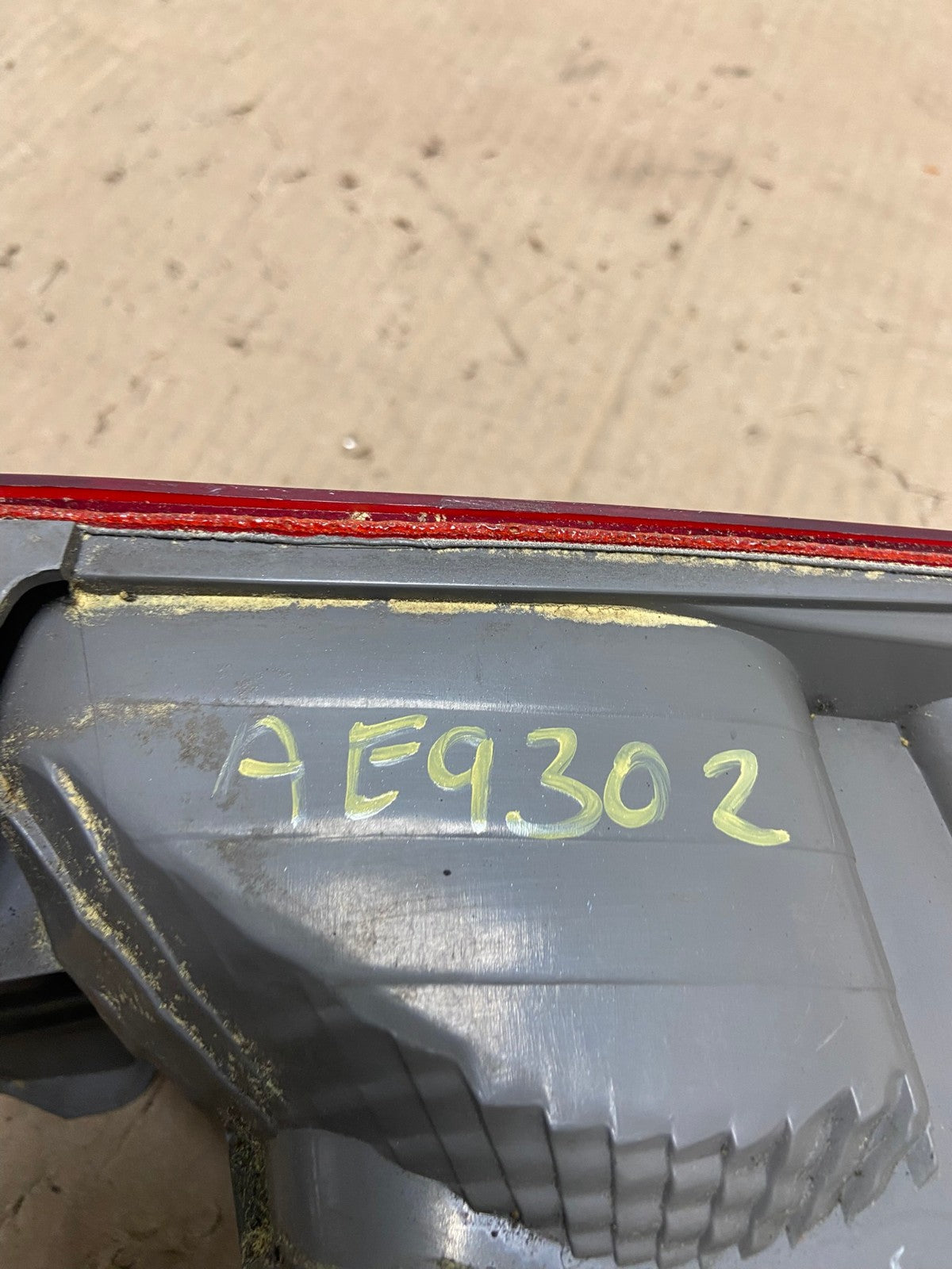 2000 to 2001 Toyota Camry Right Passenger Rh Tail Light AE9302 LK6