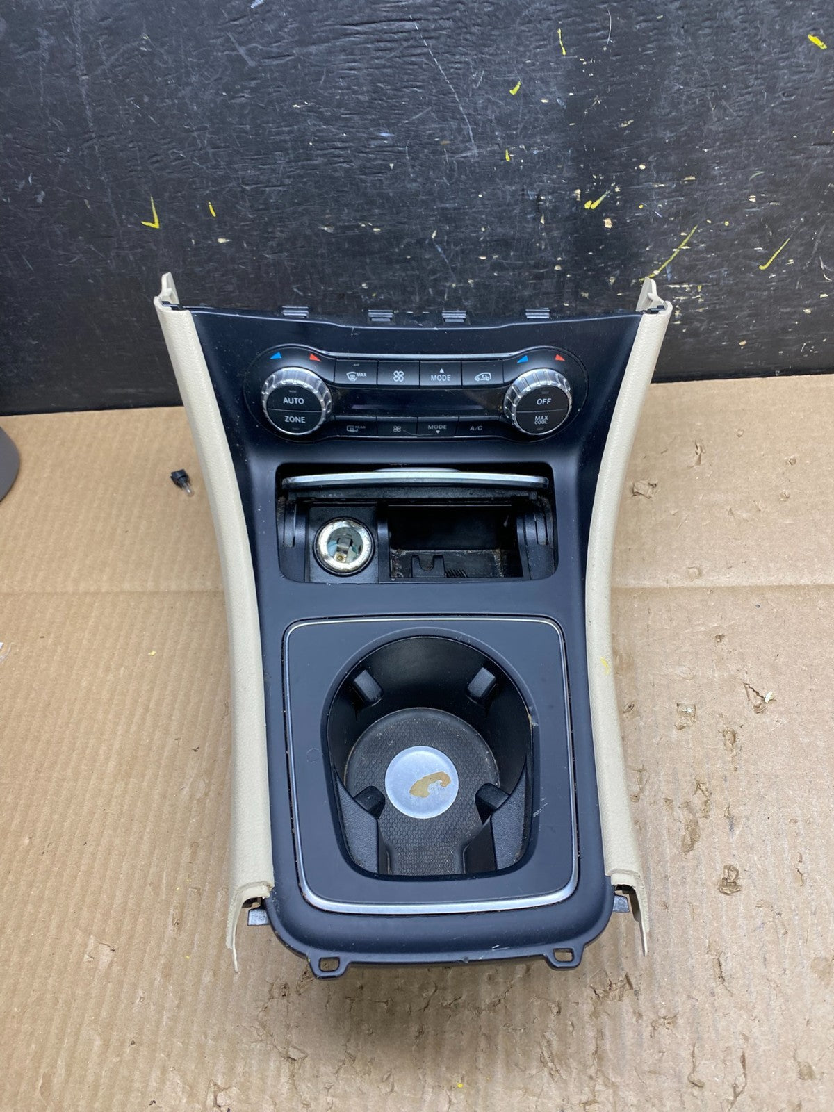 14 to 19 Mercedes CLA250 A/C Heater Climate Control Module A2469003916 V1451 PS0