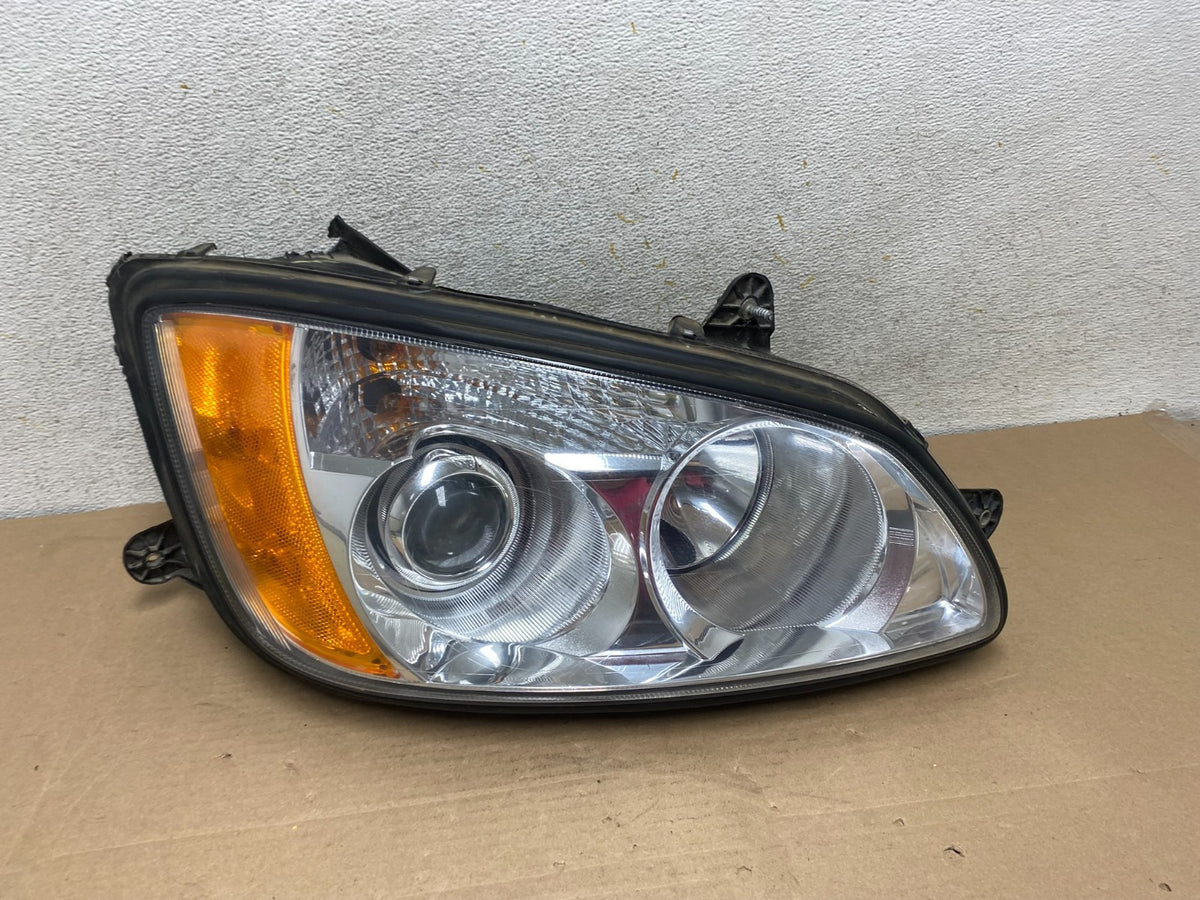 Kenworth P54-6162-200R SAE HG05 SSB518 Right Side Headlight ah9371 DG0