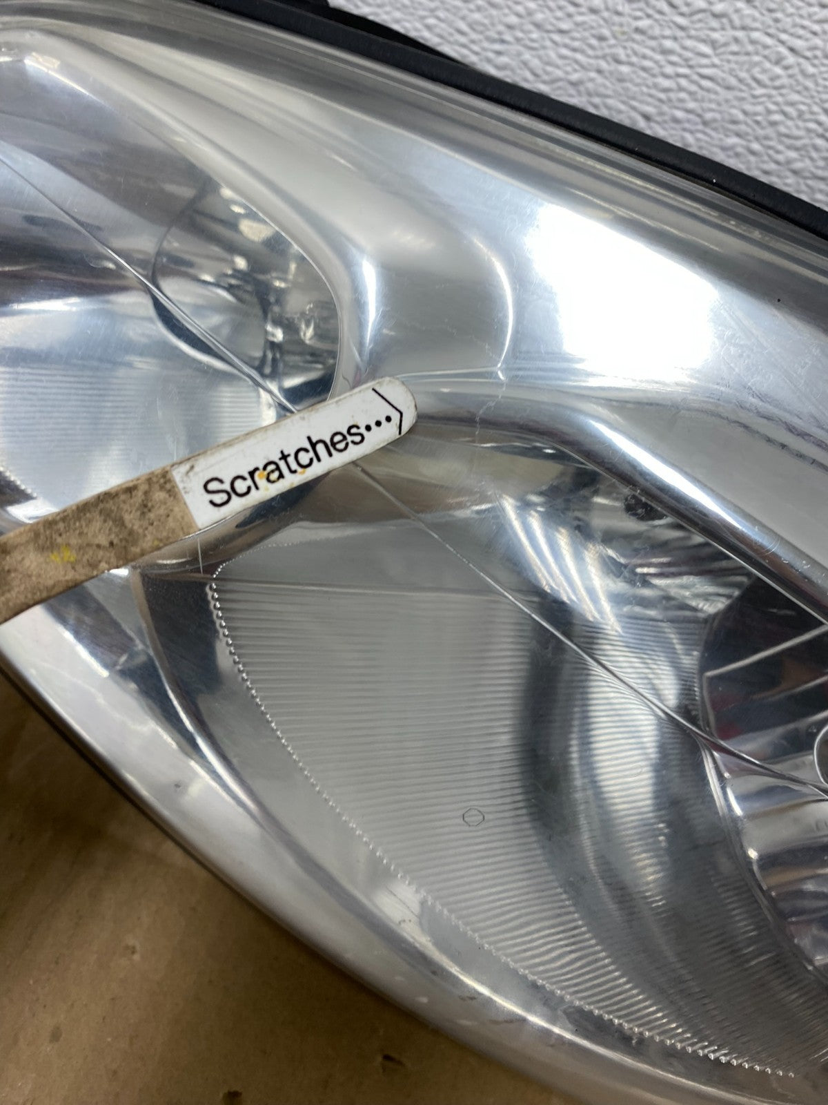 2006 - 2013 Chevrolet Impala Left+Right Set Headlights Halogen AB8410 DW4