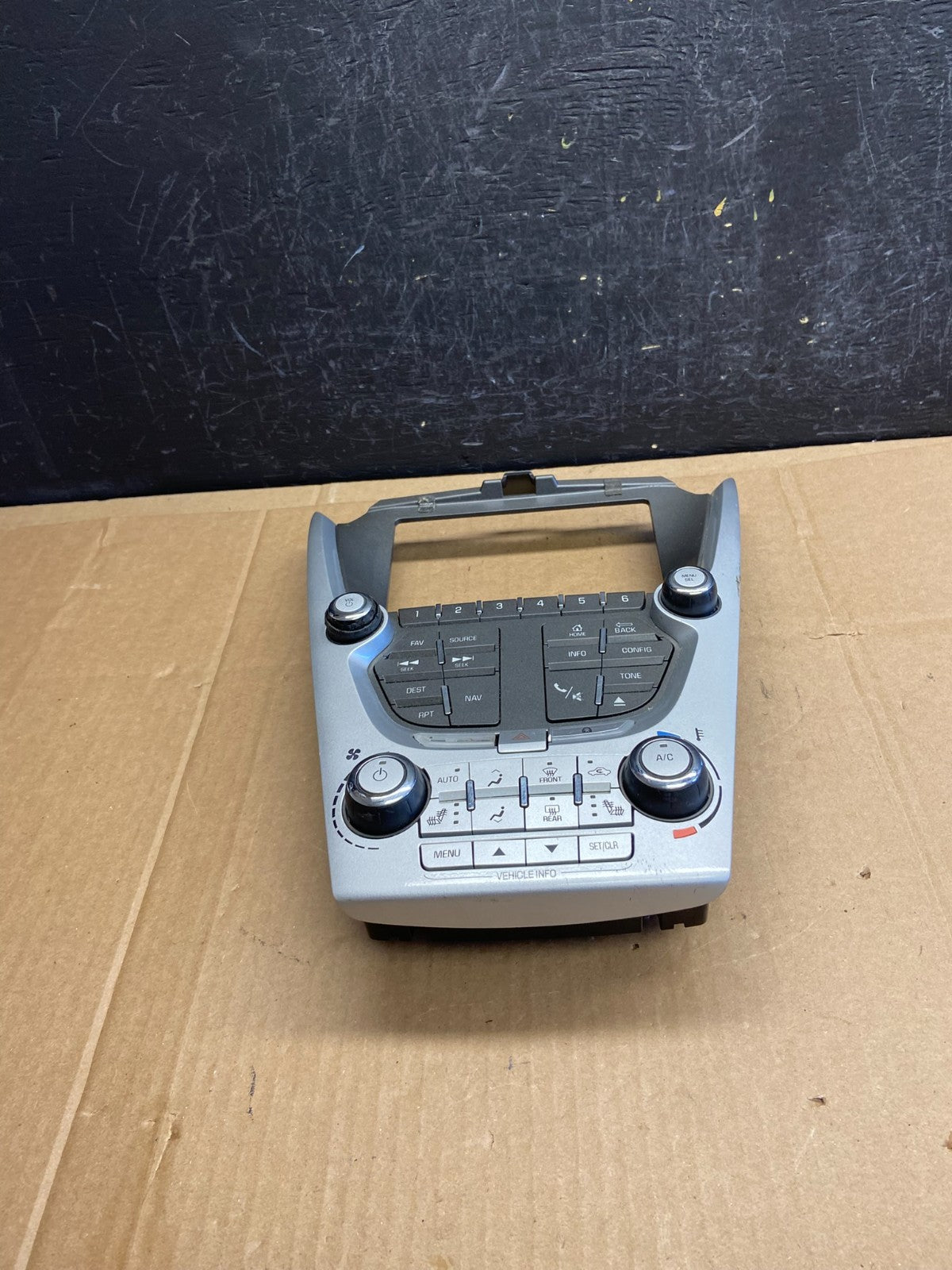 2012-2015 Chevy Equinox Terrain Radio Face Climate Control Panel Bezel AD2086 DG3