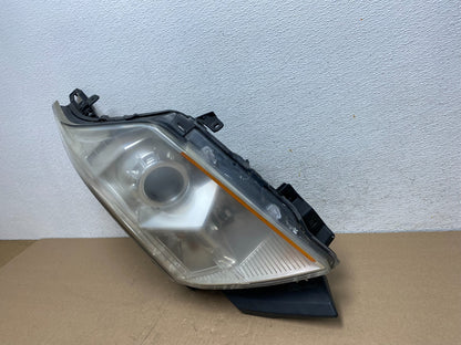 Halogen 2010 to 2016 Cadillac SRX Right Passegner Side Headlight AE6664 DW1