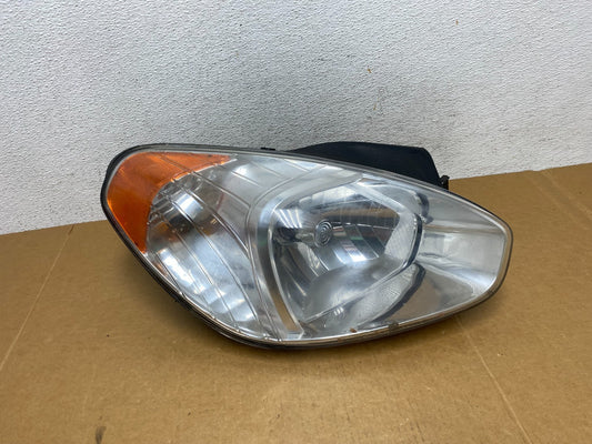 2006 to 2011 Hyundai Accent Sedan Right Passenger Halogen Headlight AD8945 DW0