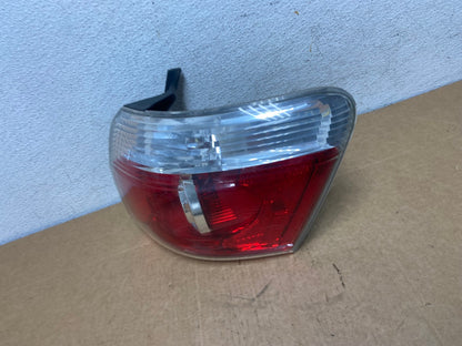 2007 to 2012 GMC Acadia Halogen Tail Light Right Passenger RH Side AD5408 LK1