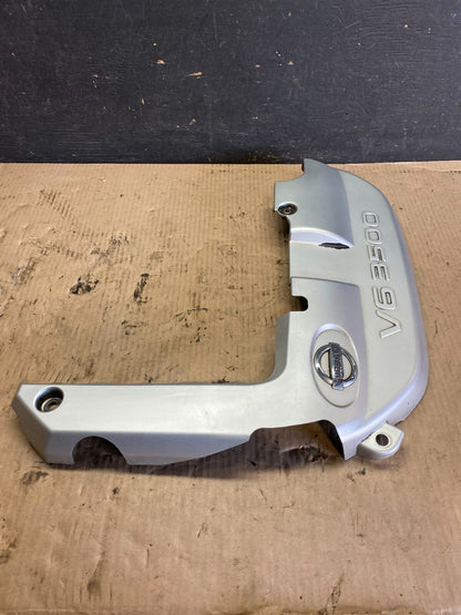 2001 to 2004 Nissan Pathfinder Engine Cover Ornament L9349 DG2