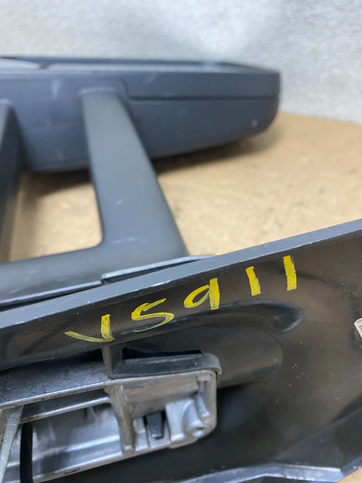2007 to 2018 Mercedes-Benz Sprinter Left Driver Side View Door Mirror V5911 DG8