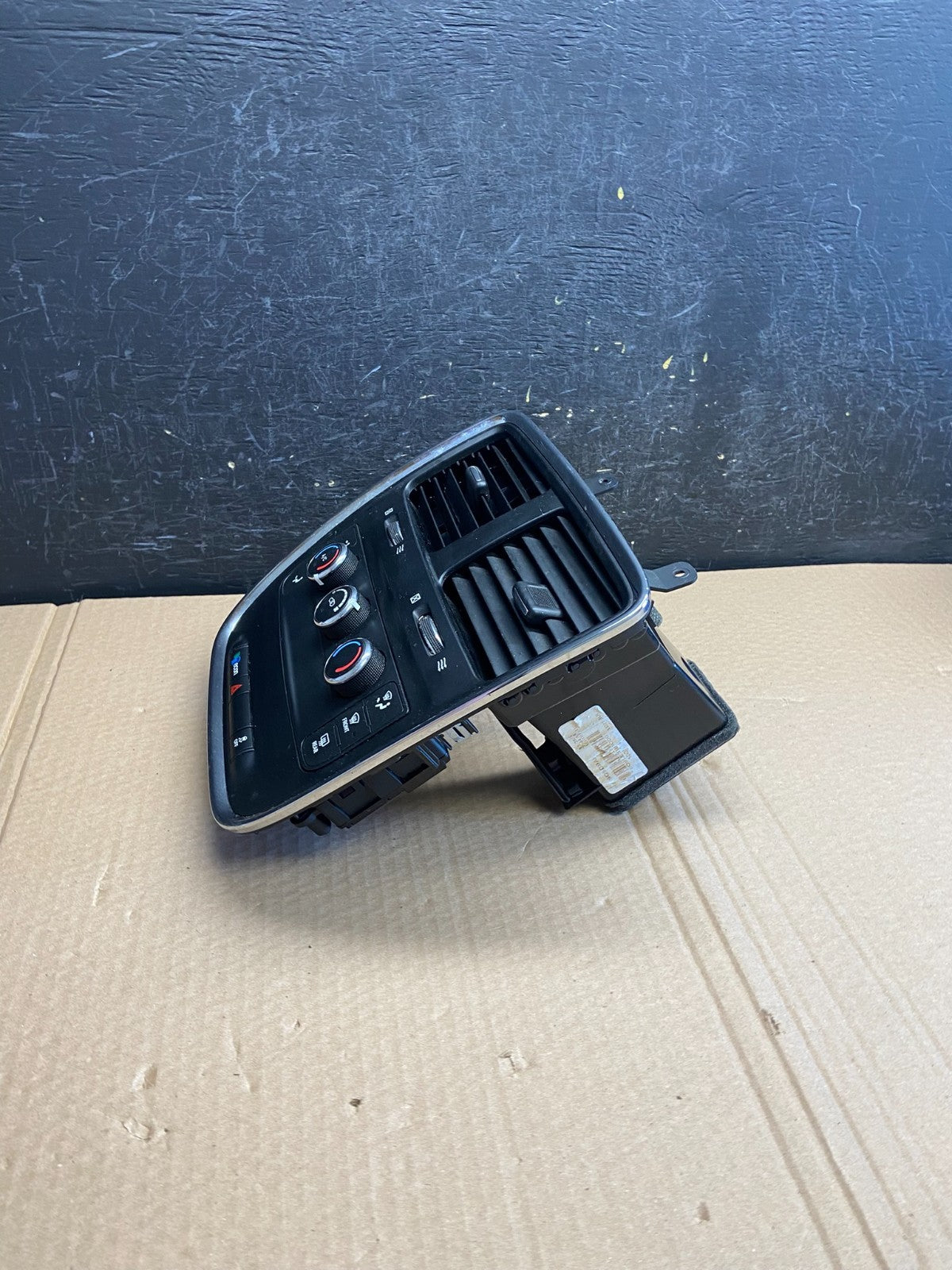2011-2016 Dodge Grand Caravan Temperature Climate Control AC Heater AF6116 DG2