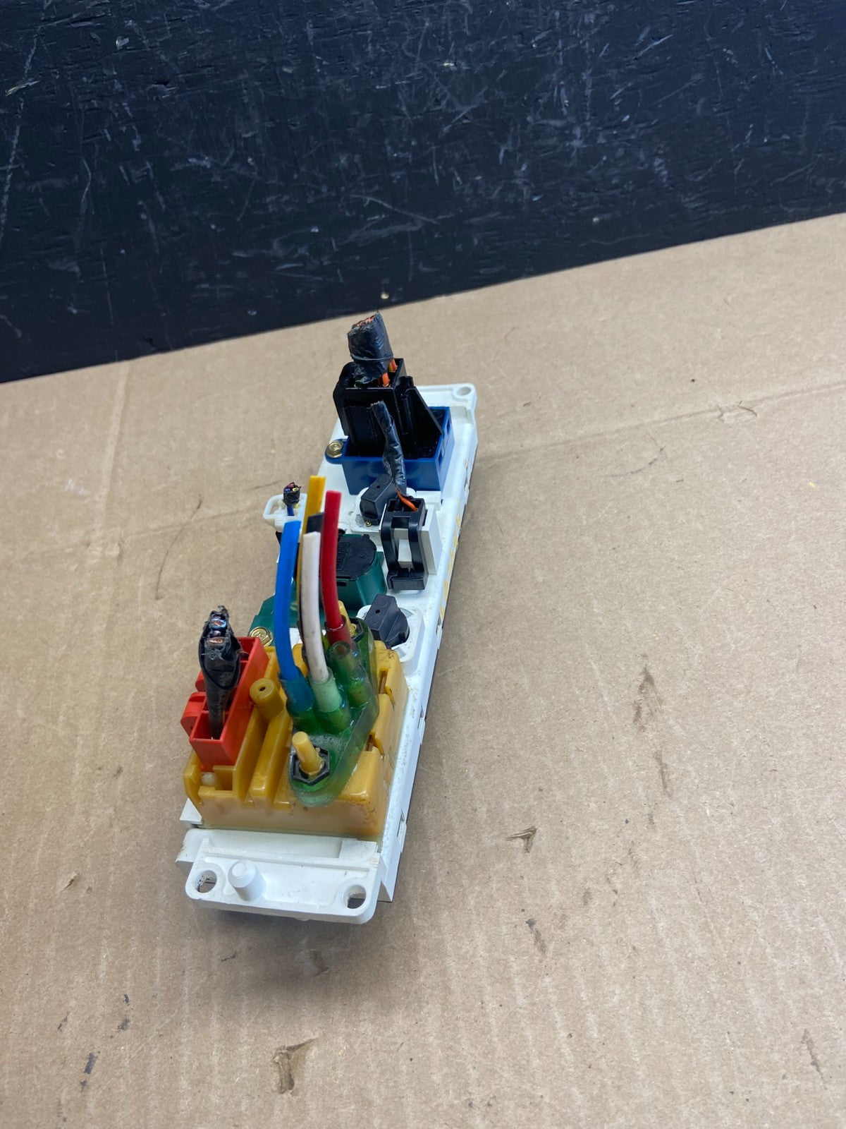 1994 to 1998 Ford Mustang Temperature Climate Control Heat A/C Dash AB92732