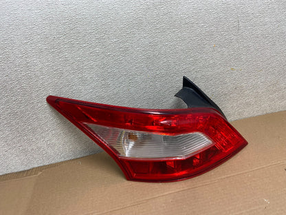 2009 2010 2011 Nissan Maxima Left Driver Lh Side Tail light OEM AB1253 LK2