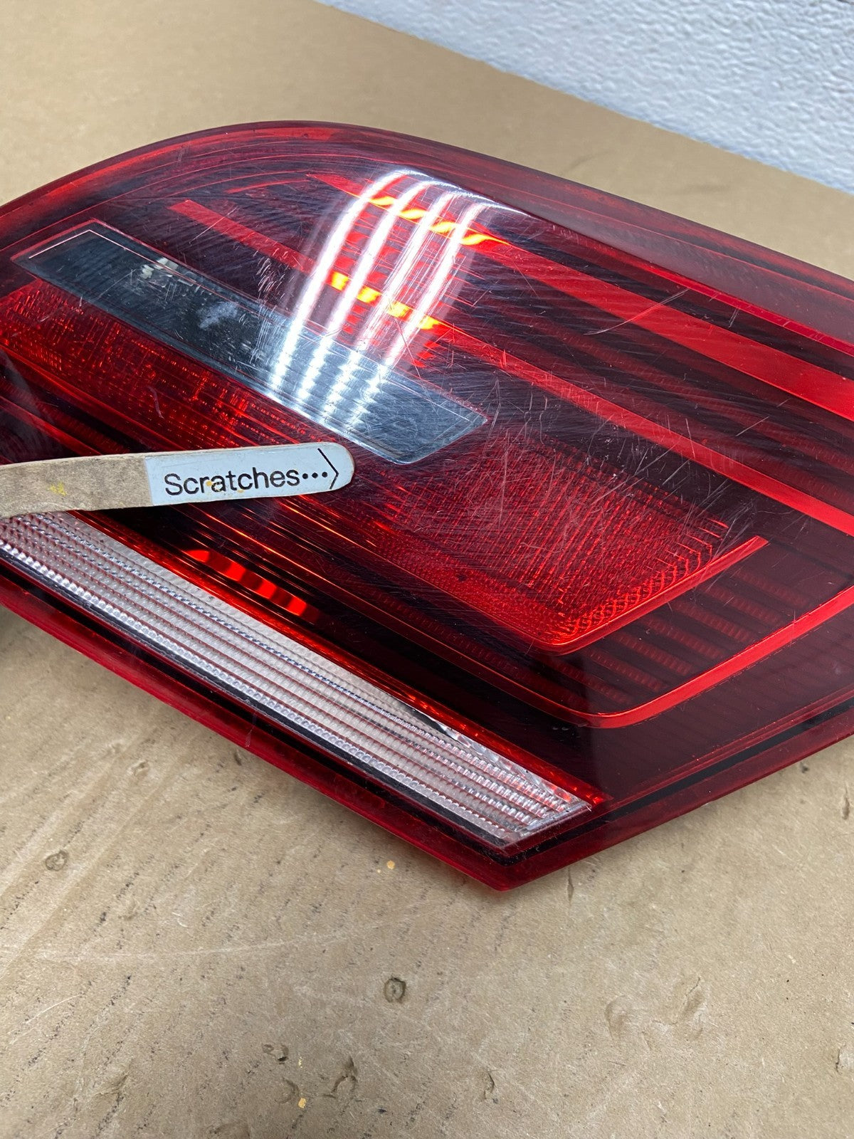 2013 - 2017 Volkswagen CC Right Passenger RH Side Inner Tail Light OEM AC1153 DW3