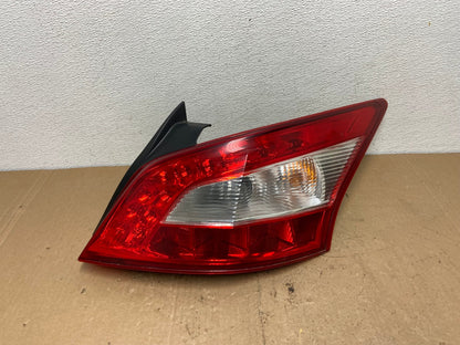 2009 2010 2011 Nissan Maxima Right Passenger RH Side Tail light AC5908 LK0