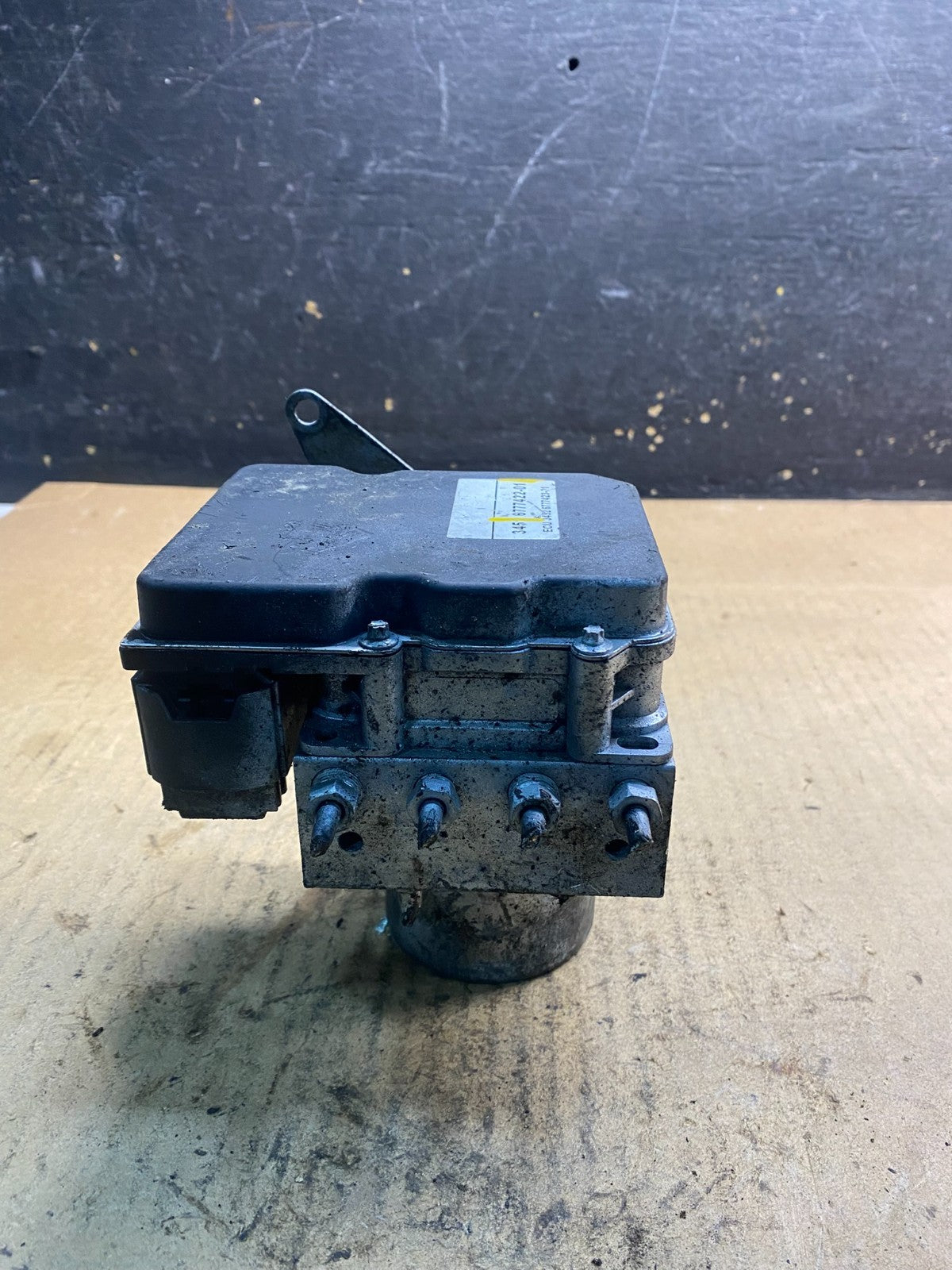 2007 to 2013 BMW 328i  ABS Anti-Lock Brake Pump 3451 6777422-01 OEM Z2407 DG4
