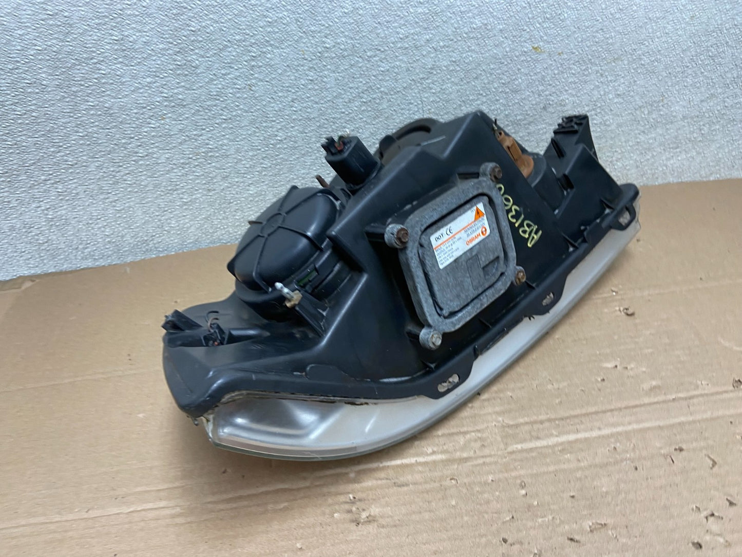Xenon 2003-2006 Lincoln Navigator Left Driver Side Headlight OEM AB1360 DW8