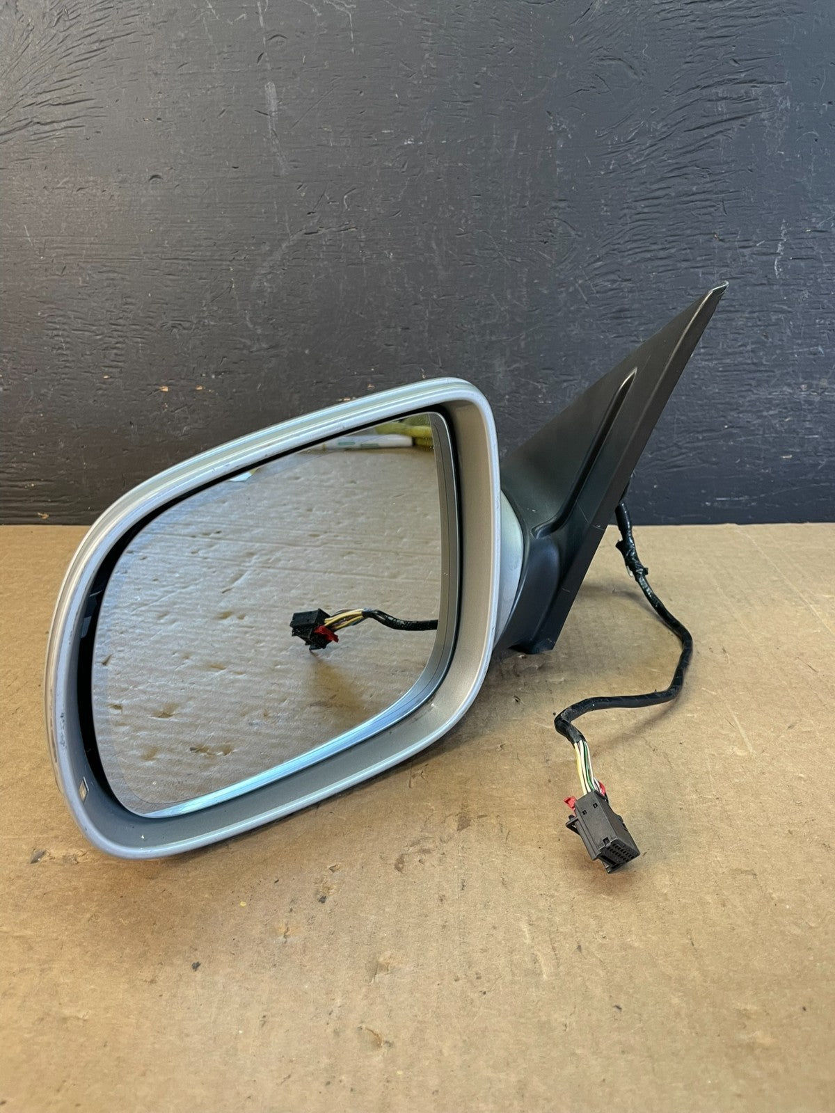 2009 to 2017 Audi Q5 Left Driver LH Side Door View Power Mirror AD0364 DW3
