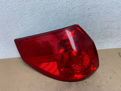 2006 to 2010 Toyota Sienna Left Driver LH Side Tail Light AE6809 LK0