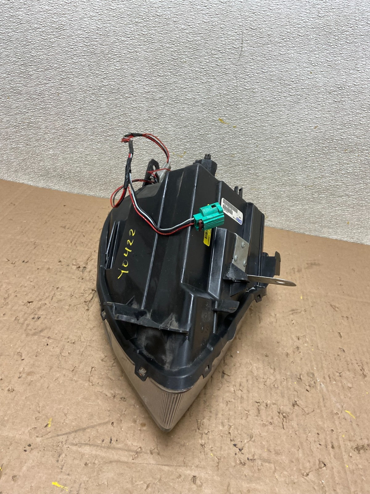 2010 2011 2012 Nissan Sentra Halogen Right Passenger Black Headlight Y0422 GD8