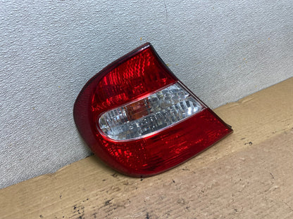 2002 2003 2004 Toyota Camry Left Driver LH Side Tail Light AB3371 LK2