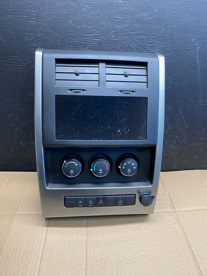2008 to 2012 Jeep Liberty Dash Climate Temperature Control Radio Bezel AC9262 DG0