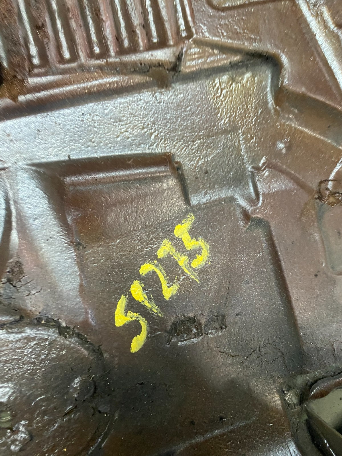 2008 to 2010 Toyota Highlander Top Engine Cover Lid OEM s1275 DG9