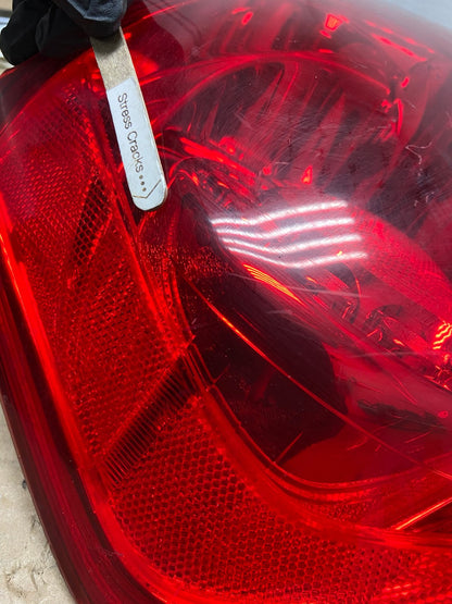 2006 2007 Infiniti M35 M35X M45 Right Passenger Side Tail Light AH5932 LK4