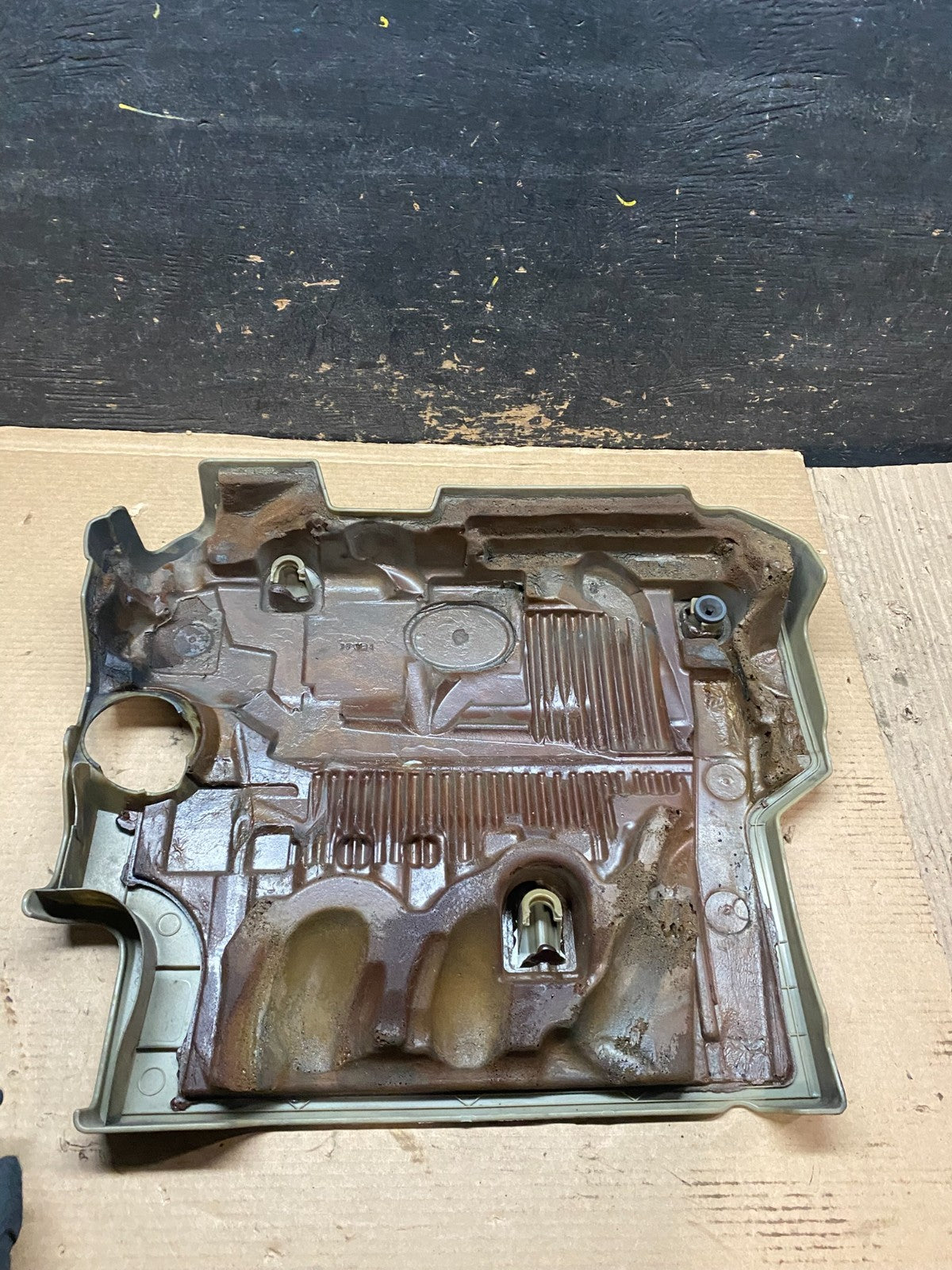 2008 to 2010 Toyota Highlander Top Engine Cover Lid V9351 DG4