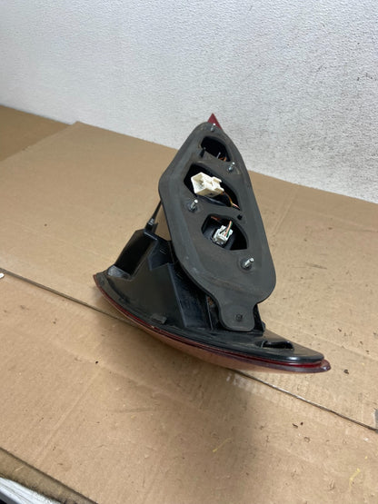 2013-2016 Hyundai Genesis Coupe Left Driver LH Tail Light AE6019 DG5