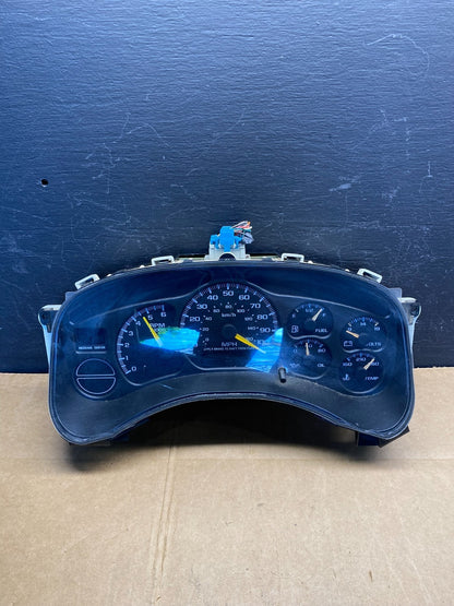 1999 to 2002 Chevrolet Silverado Sierra Cluster Gauge Speedometer AD3678 DG0