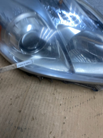 2010 - 2011 Toyota Prius Right Passenger Rh Blue Halogen Headlight AD0941 DW4