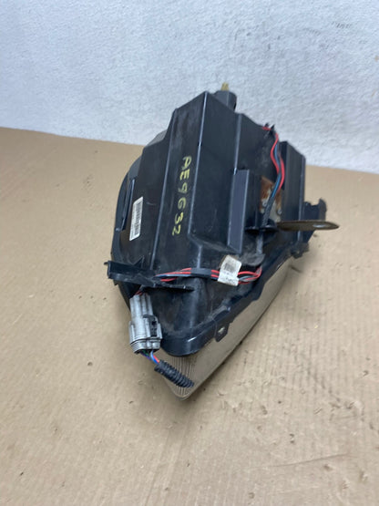 2010 2011 2012 Nissan Sentra Halogen Right Passenger Black Headlight AE9632 LK7