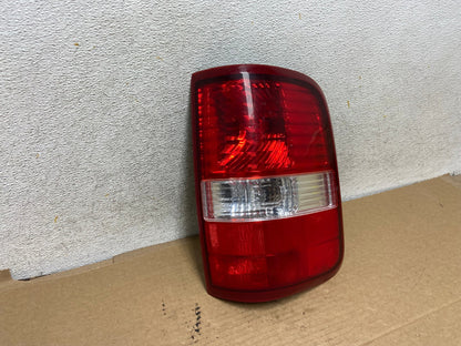 2004 to 2008 Ford F150 F-150 Right Passenger RH Side Tail Light AH7810 LK1