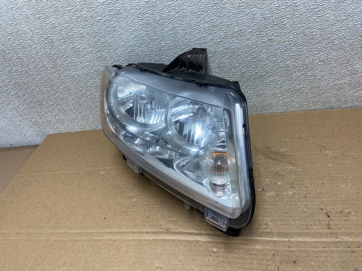 2011-2013 Jeep Grand Cherokee Right Passenger Halogen Headlight AB4480 DW1