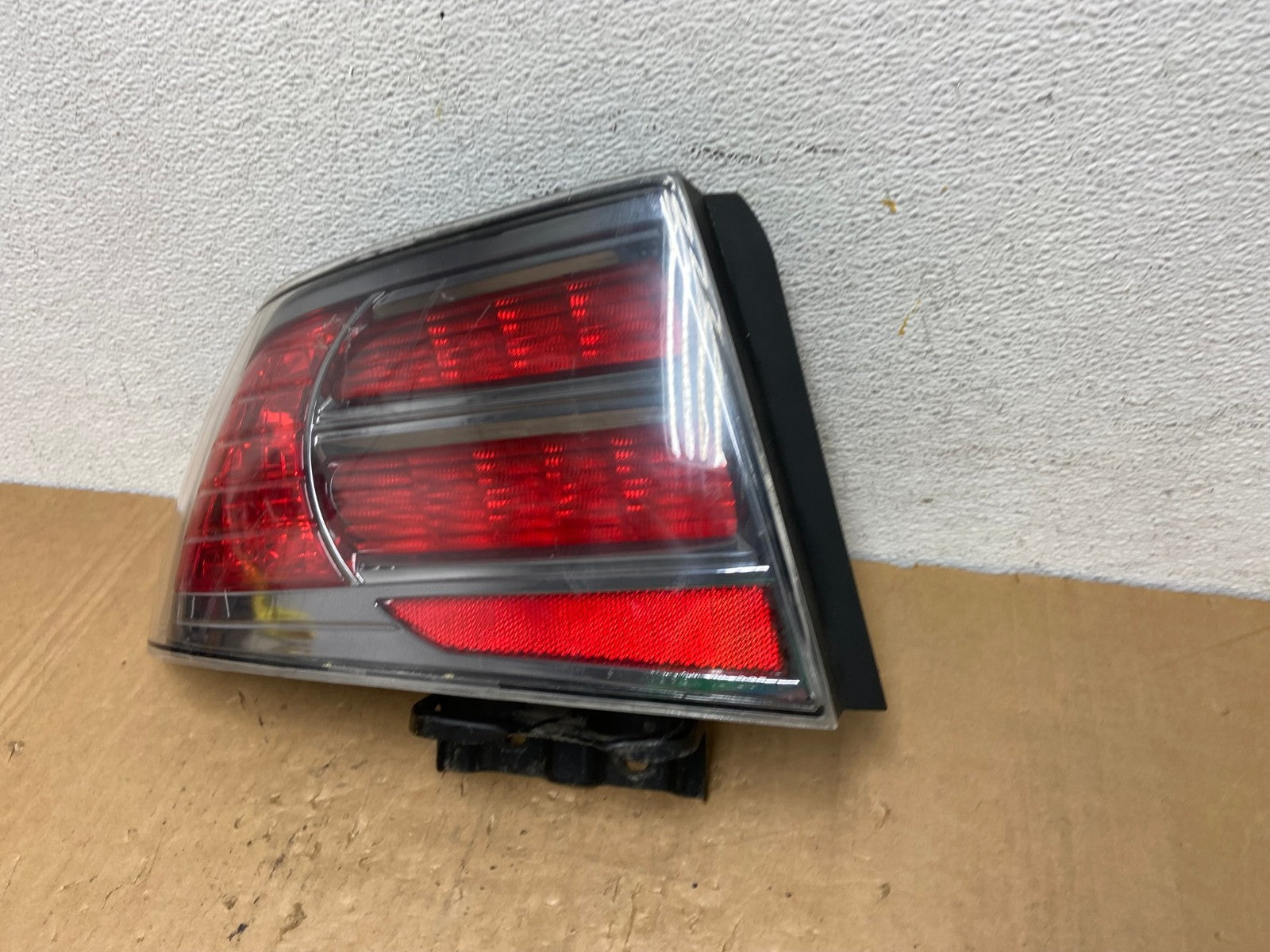 2007 2008 Acura TL S-type Left Driver Lh Side Tail Light AD3259 LK1