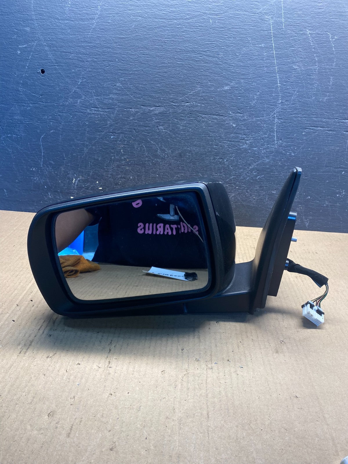 2009 2010 2011 Kia Borrego Left Driver Side View Mirror AE6356 DG8