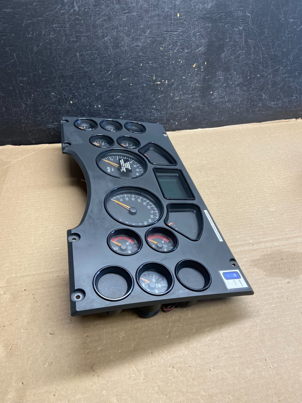 2009 to 2017 Mack CXU613 GU713 Instrument Gauge Cluster A2C53090404 AH13332