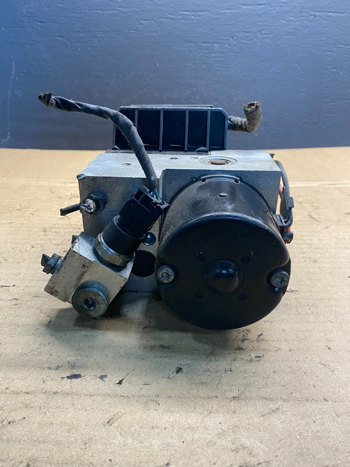 2000 - 2006 Mercedes S600 CL500 S430 ABS Anti Lock Brake Pump Module ab7318 DG5