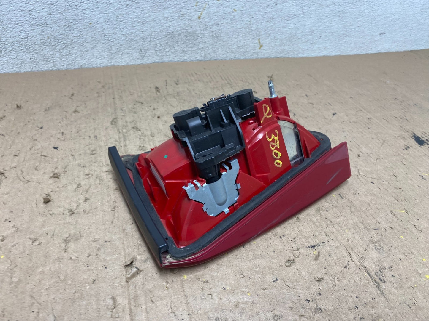 2009 2010 2011 2012 Audi A4 Sedan Right Passenger Inner Tail Light Q3800 DW6