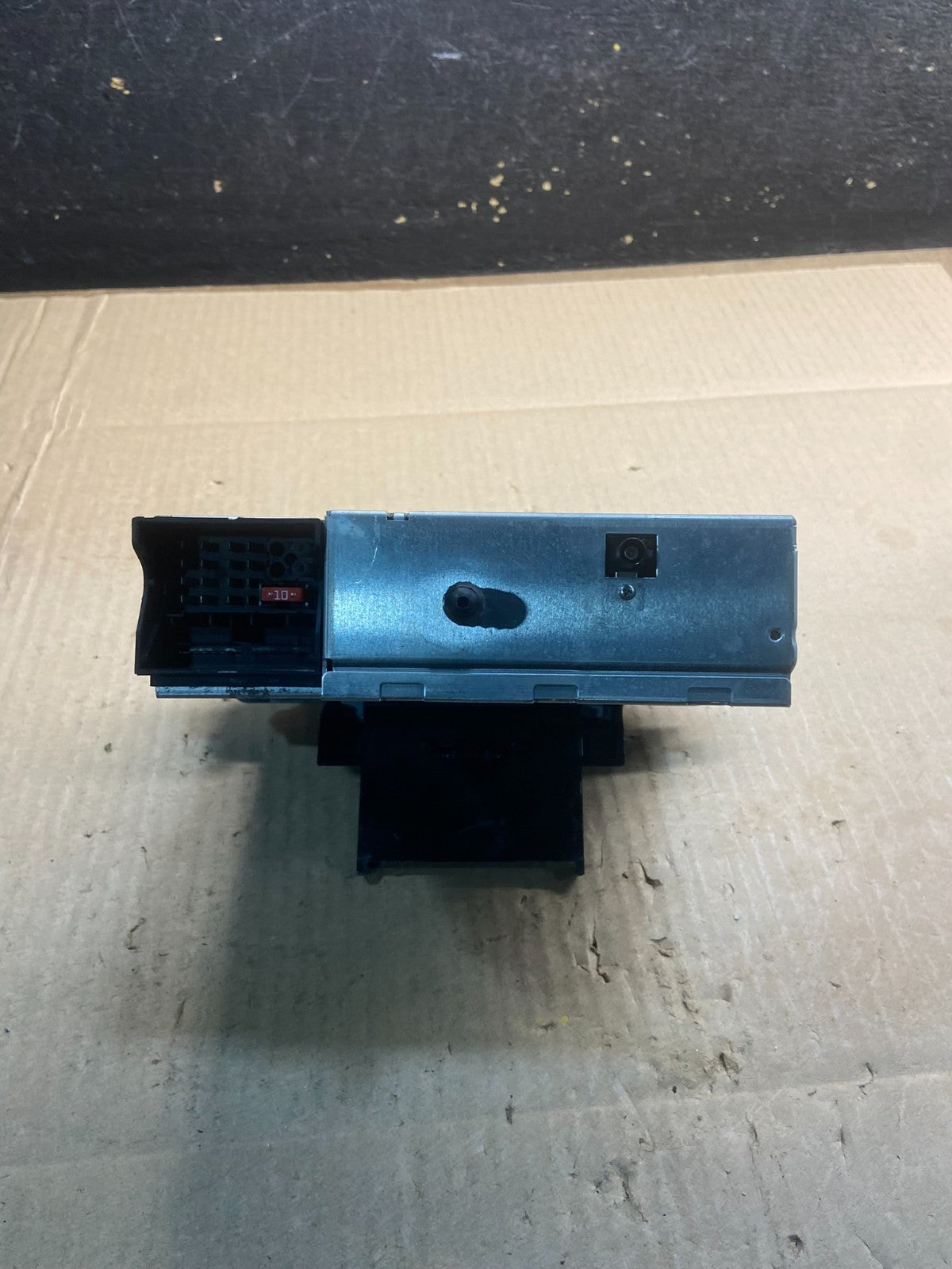 2008-2010 Mini Cooper Am Fm Cd Player Radio Receiver  OEM Y7610 DG5