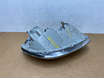 2002 to 2005 Hyundai Sonata Left Driver LH Side Headlight Halogen AE2989 DW7