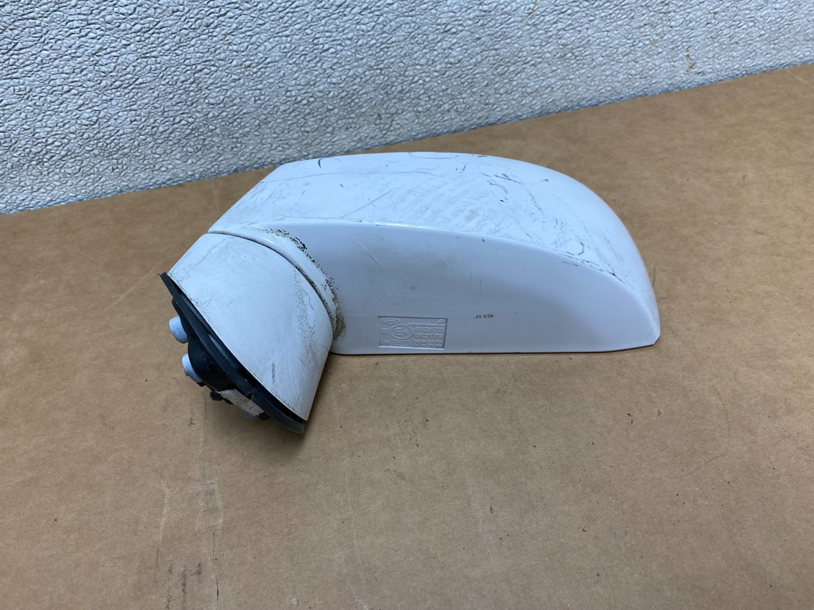 2003 2004 Hyundai Tiburon Left Driver LH View Mirror Power OEM X2695 DW3