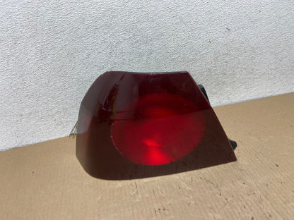 2000 - 2005 Chevrolet Impala Left Driver Lh Side Tail Light AG8002 LK0