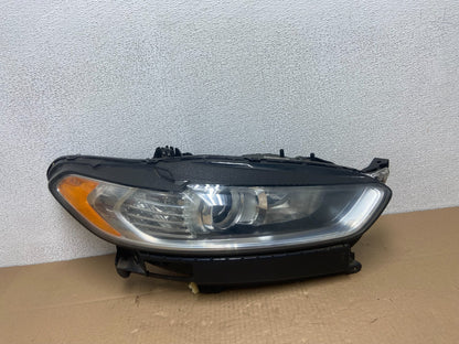 2013 to 2016 Ford Fusion Right Passenger Rh Side Headlight AB6177 DW0