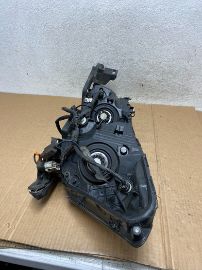 2008 to 2012 Honda Accord Sedan Right Passenger RH Headlight AI4704 DW5