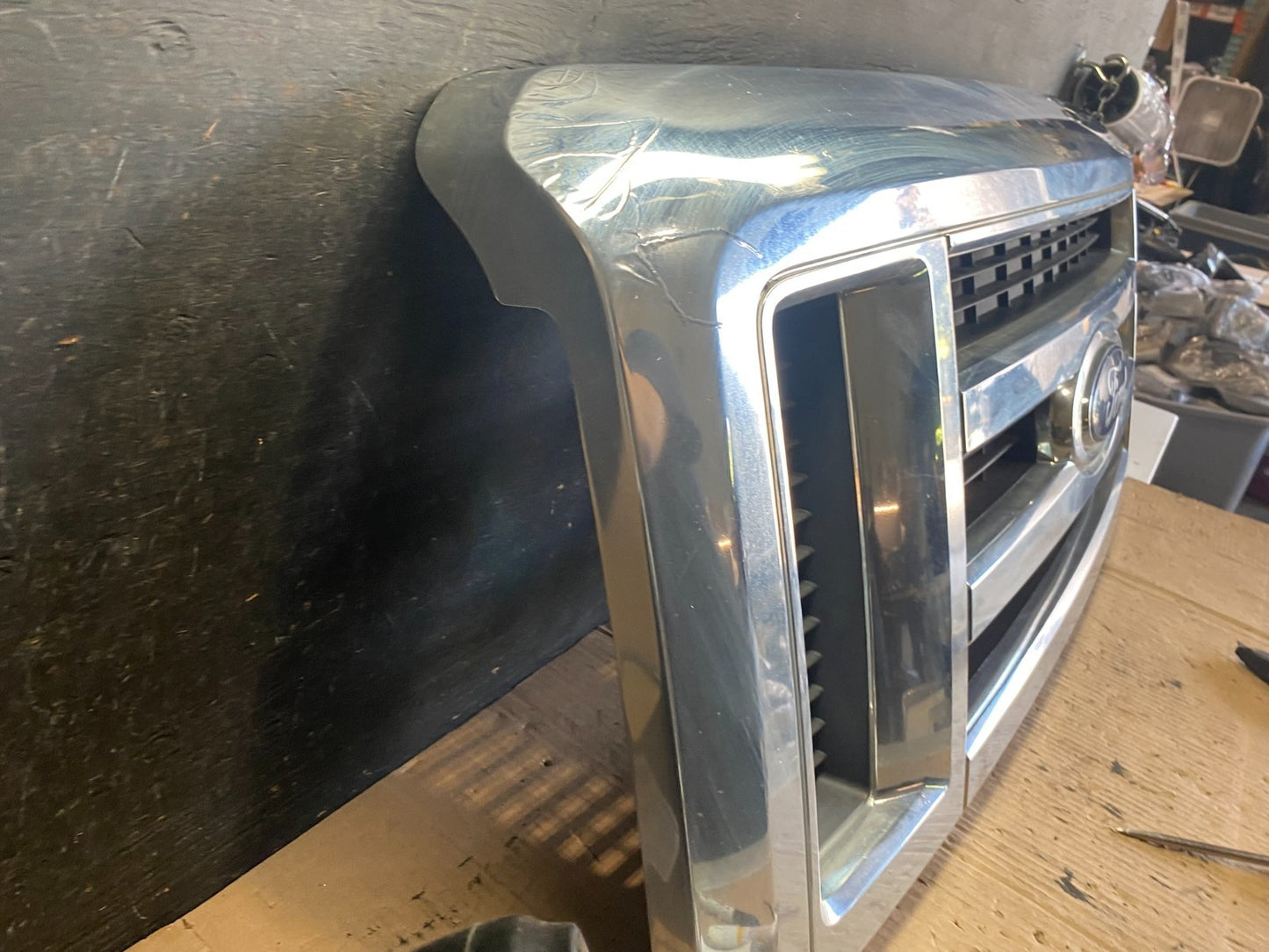 2008 to 2014 Ford Econoline E150 E250 Front Upper Chrome Grill Grille p8776 DG2